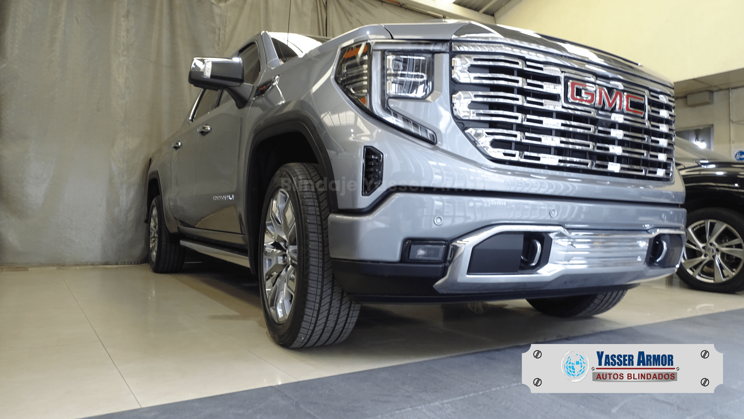 GMC Sierra Denali 2024 4x4 Blindada Nivel V B6 por Yasser Armor